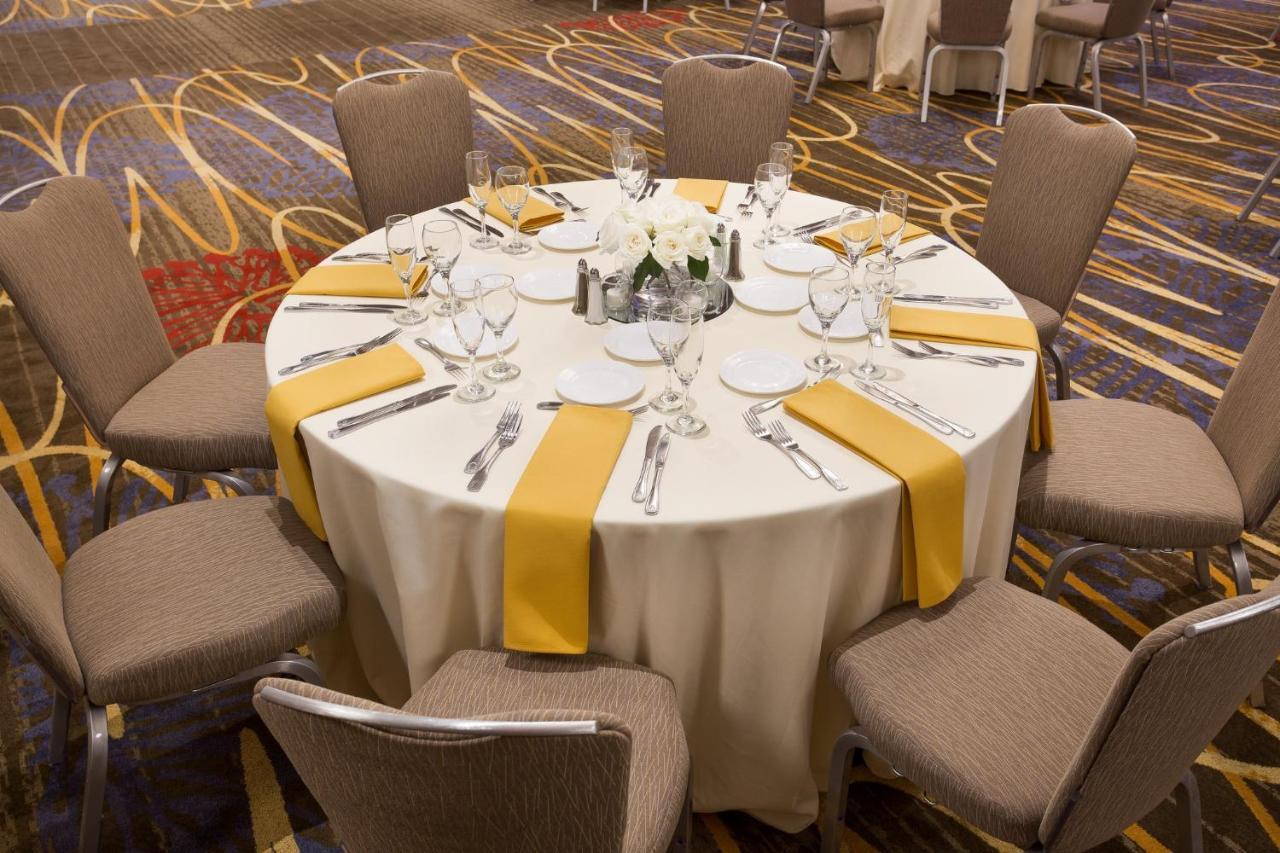 Crowne Plaza Hotel Foster City-San Mateo By Ihg Exterior photo